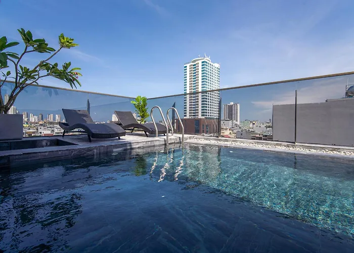 Hsuites Riverside Hotel And Apartment