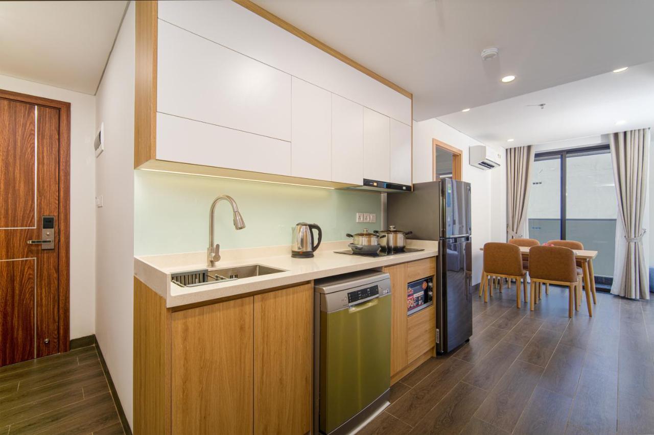 Hsuites Riverside And