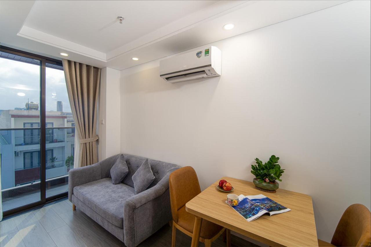Hsuites Riverside And